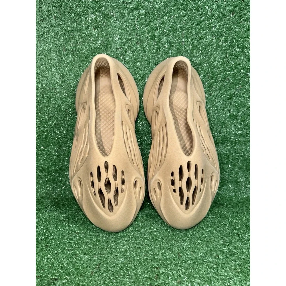 adidas Yeezy Foam Runner Mens Size 5 Womens Size 6.5 Ochre Brown Slip On Sandals - Picture 6 of 9